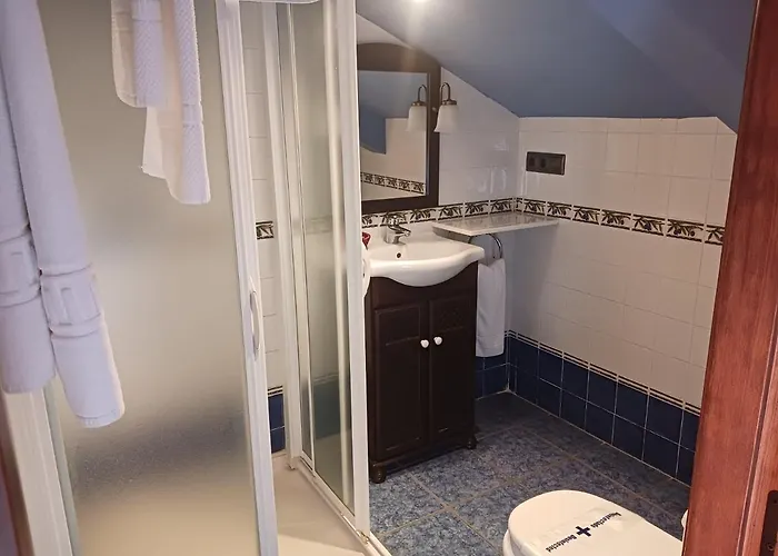 호텔 Restaurante Dona Elvira Nava del Rey